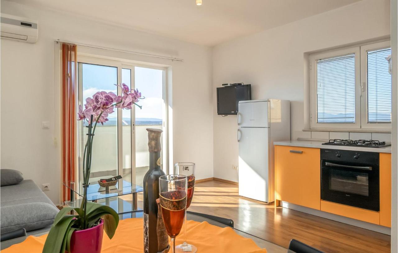 Stunning Apartment In Crikvenica With Wifi 외부 사진