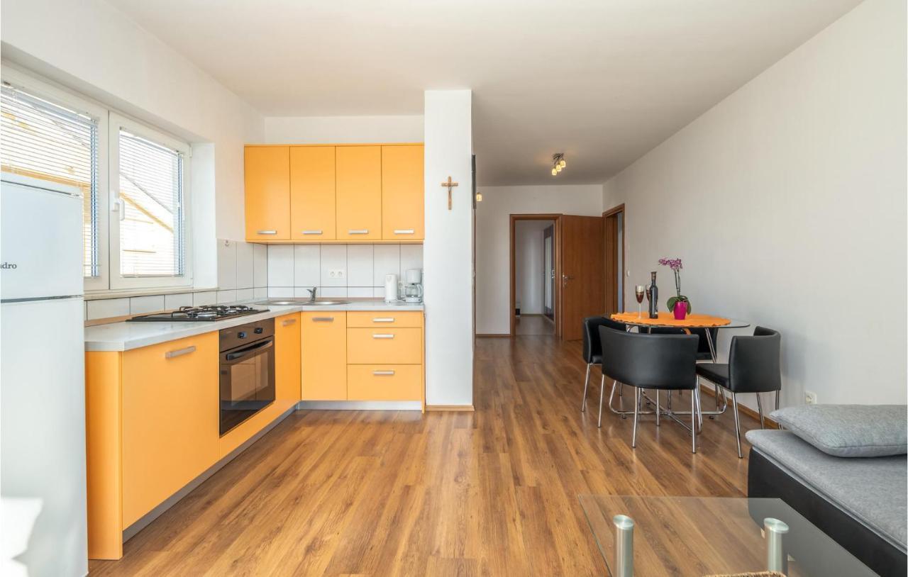 Stunning Apartment In Crikvenica With Wifi 외부 사진